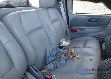 2001 Ford F-150 King Ranch Edition/Lariat/Xlt z USA, uszkodzony, nr VIN 1FTRW08L71KF97867